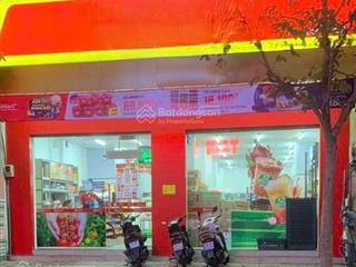 Nhà đường mặt tiền độc lập, 8m x 18m, cấp 4, giá 28 tỷ