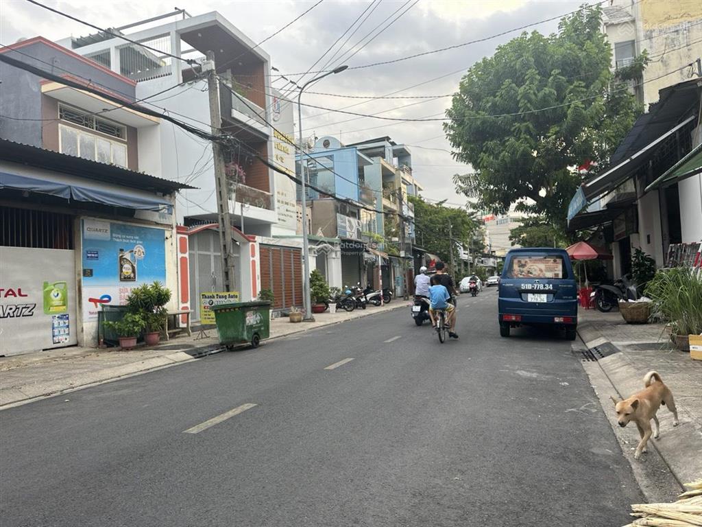 Nhà đường mặt tiền lê niệm, 12m x 18m, xưởng, giá 32 tỷ