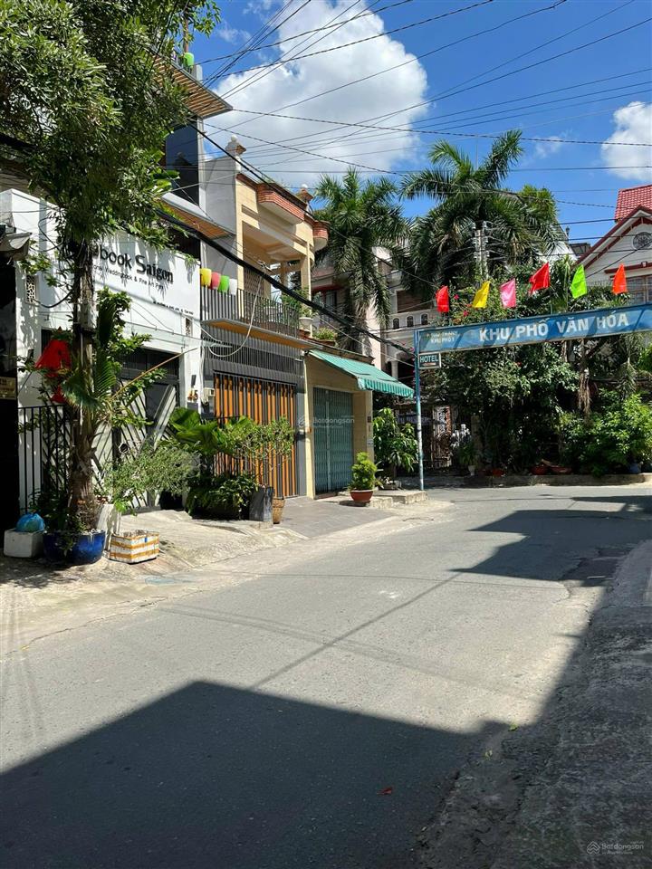 Bán nhà mt bác ái 4,05x17,65 trệt 3 lầu st, 10.5 tỷ