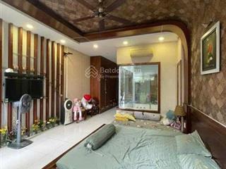 Mt trần thủ độ, 4,45x19 đúc 3 lầu