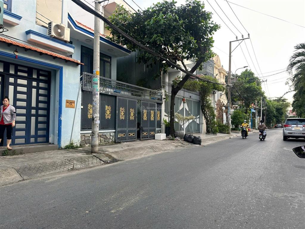 Khu biệt thự adc, diện tích 5x14 đúc 2 lầu sân thượng, 9,8 tỷ