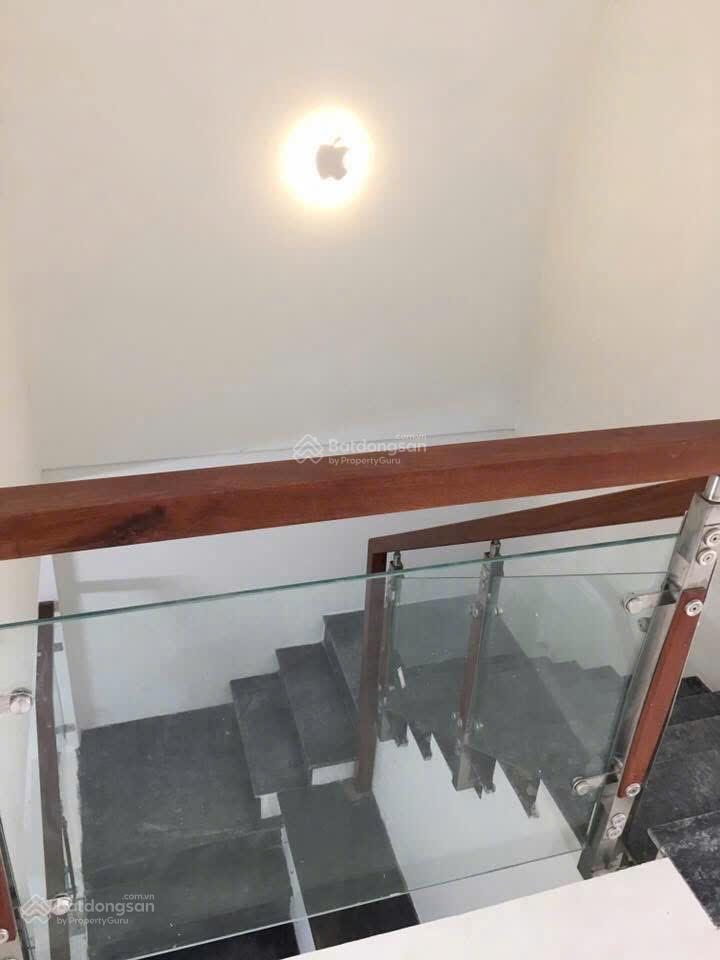 Mt dương khuê, 4x18m đúc 2 lầu