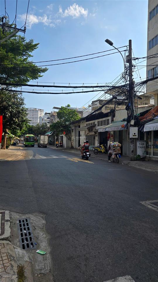 Mặt tiền khuông việt, 4x19,5, cấp 4, giá cũ 12 tỷ hạ còn 10,2 tỷ