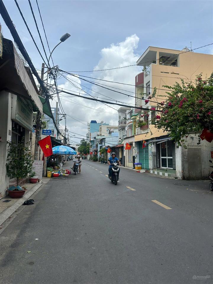 39 nguyễn văn yến, 4x18m đúc 1 lầu, giá 8.9 tỷ