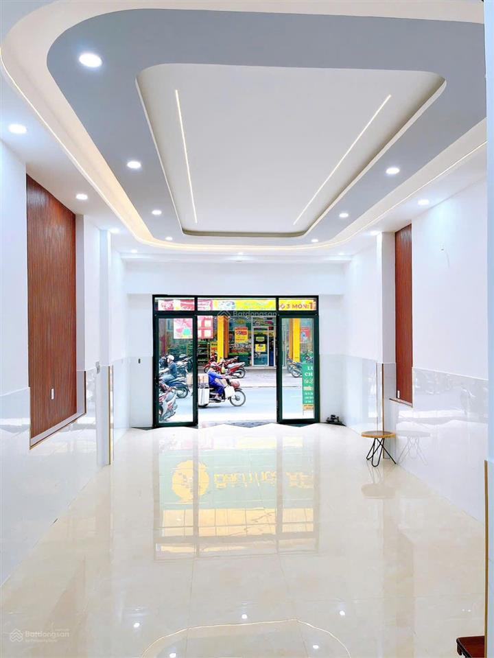 106 cầu xéo, 5,2x17,4 đúc 2 lầu sân thượng