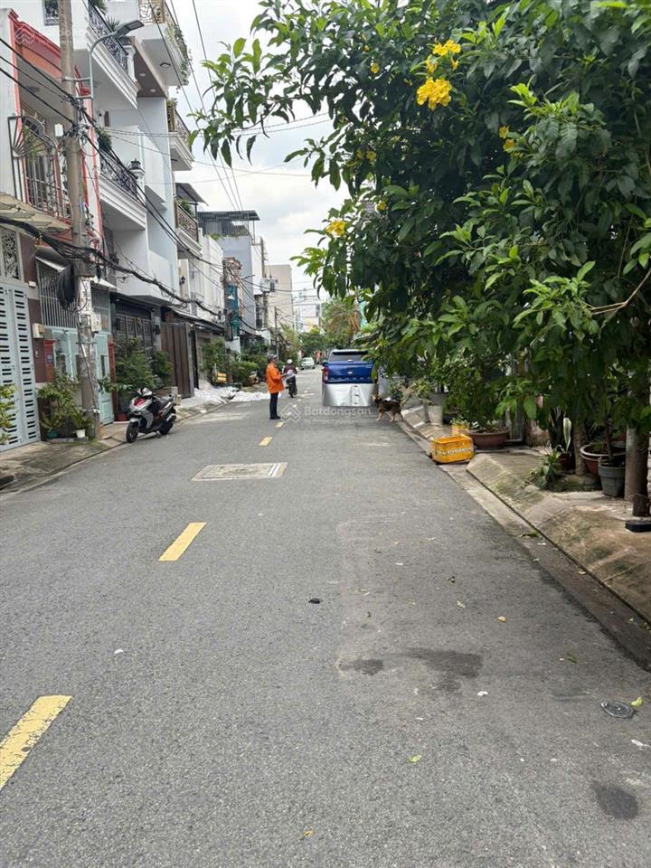 Đường 10m thoại ngọc hầu 5x18,8 đúc 3 tấm, giá 10,2 tỷ