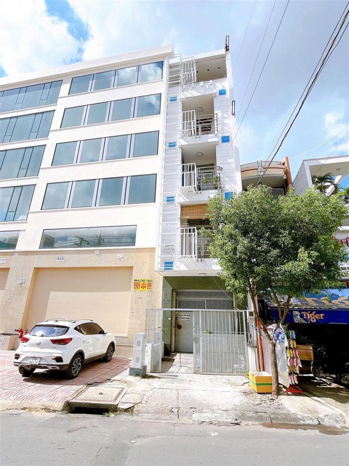 Mặt tiền nguyễn cửu đàm, 4x30 đúc 5 tấm, giá 14,8 tỷ
