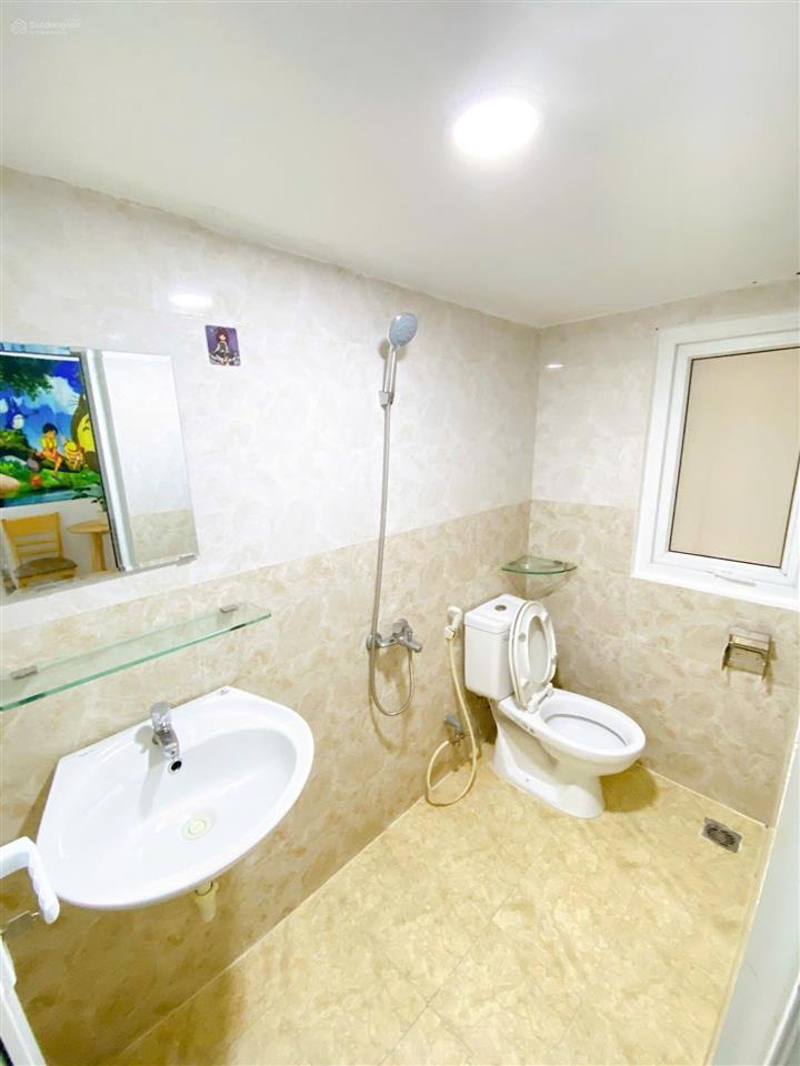 Toà nhà 7 tầng đường phổ quang (5mx24m. nở hậu 6,5m). giá 29 tỷ
