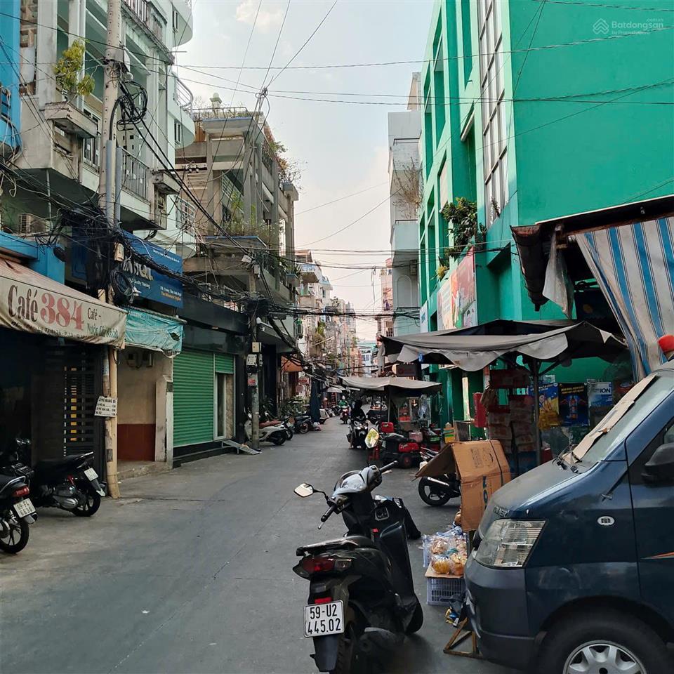 Hẻm ô tô lý thái tổ (2 tầng dt 5mx20m. nở hậu 5,3m). giá 15,5 tỷ