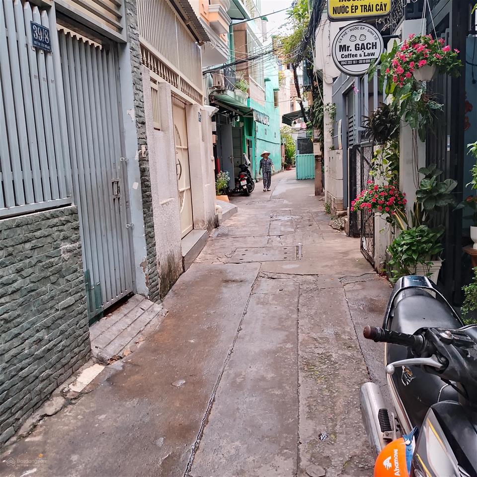 Nhà 4 tầng phan đình phùng (3,4mx12m). giá 7,3 tỷ