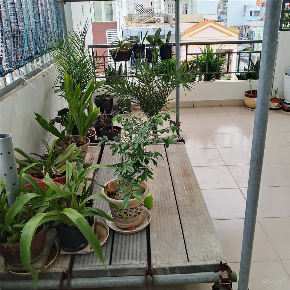 Mặt tiền khu tên lửa (4 tầng 4mx20m). giá 10 tỷ 600 triệu