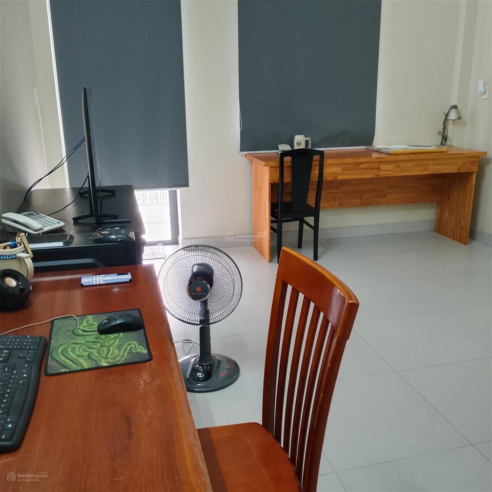 Mặt tiền khu tên lửa (4 tầng 4mx20m). giá 10 tỷ 600 triệu