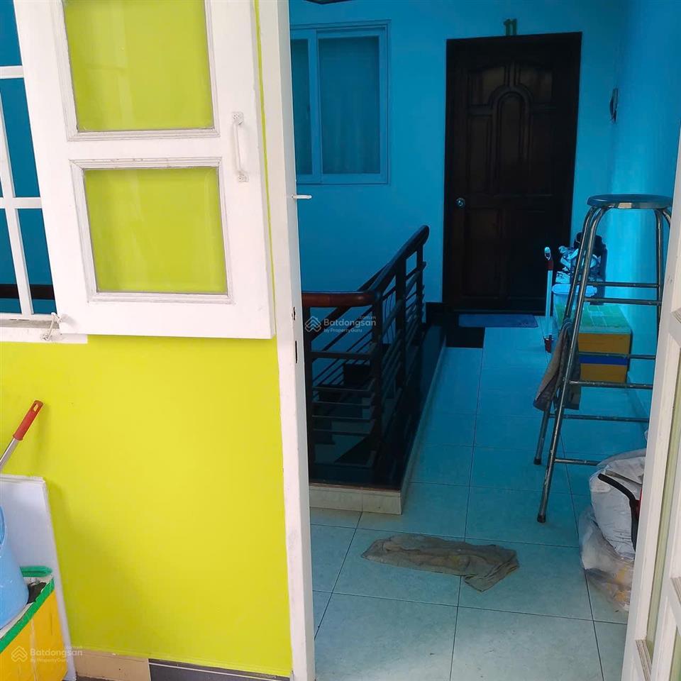 Hẻm cách mạng tháng 8 (5 tầng 4,4mx15m, nở hậu 6,8m). giá 10 tỷ