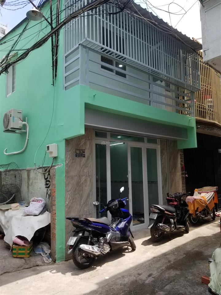 Cần bán nhà nhỏ xinh 30m2, trung tâm q. tân phú, tp hcm