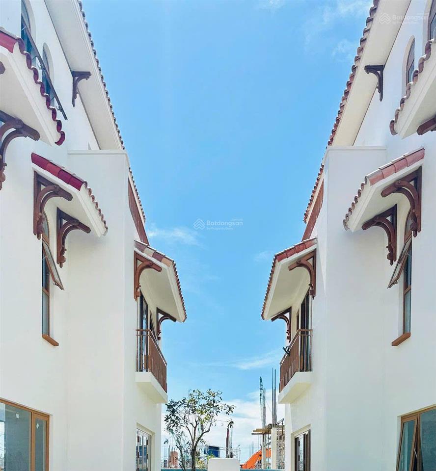 Cho thuê shophouse góc đẹp kinh doanh ngay  blanca city