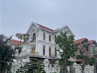 Biệt thự góc 3 mặt thoáng trong đô thị văn phú, diện tích 226m2, mặt tiền 12m. ô tô tránh đỗ .