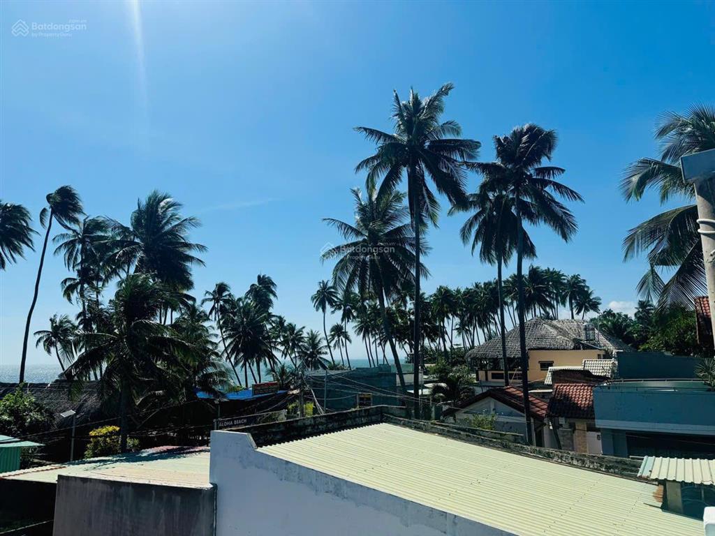 Villa mặt tiền hòa bình gần biển, 215m² nở hậu đẹp, giá 8.5 tỷ, phù hợp đầu tư dòng tiền lâu dài