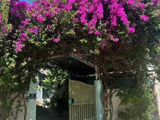 Villa mặt tiền hòa bình gần biển, 215m² nở hậu đẹp, giá 8.5 tỷ, phù hợp đầu tư dòng tiền lâu dài