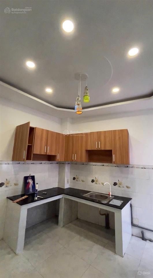 Bán nhà lô nhì đường huỳnh tấn phát, nhà bè, diện tích 97m2, giá 5tỷ200