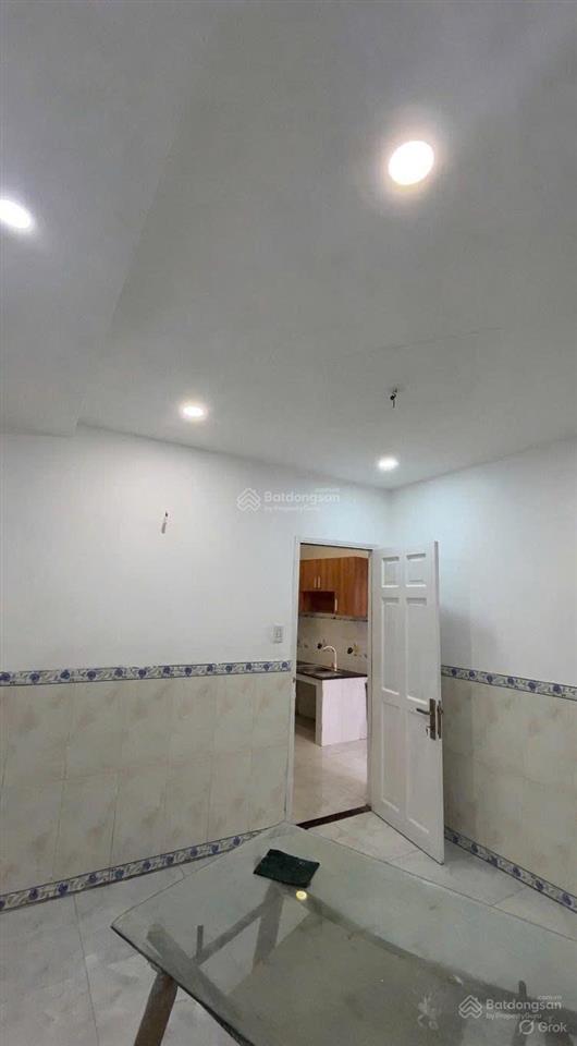 Bán nhà lô nhì đường huỳnh tấn phát, nhà bè, diện tích 97m2, giá 5tỷ200