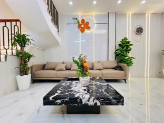 Bán nhà đẹp hẻm 1716 huỳnh tấn phát chỉ cách xe hơi 10m giá 4,79 tỷ sổ hồng riêng
