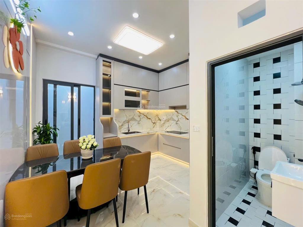 Bán nhà đẹp hẻm 1716 huỳnh tấn phát chỉ cách xe hơi 10m giá 4,79 tỷ sổ hồng riêng