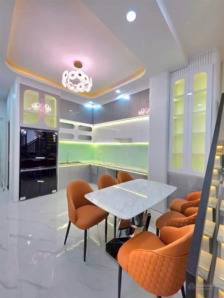Bán nhà đẹp hẻm xe hơi đến nơi huỳnh tấn phát, nhà bè | full nội thất | 4pn | giá 8,6 tỷ