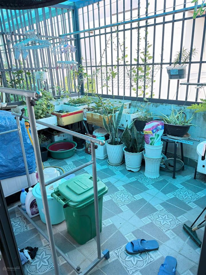 Bán nhà nhà bè sát quận 7 1 trệt 2 lầu 4 phòng ngủ giá 2 tỷ 380