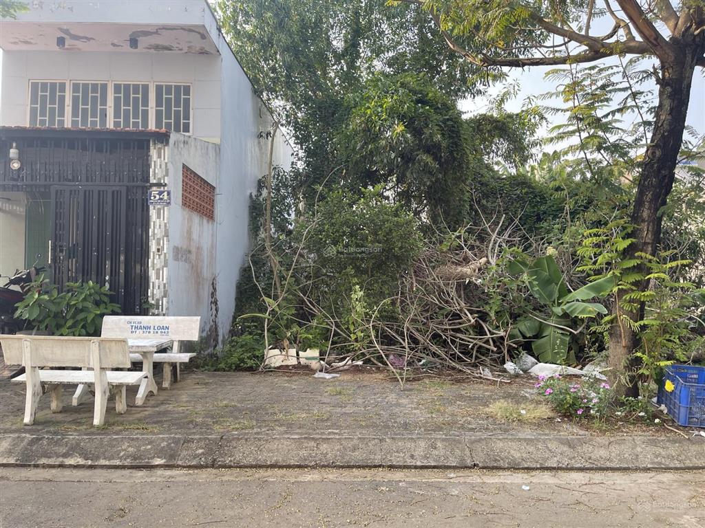 Cần bán lô đất kdc long hậu nam sài gòn. dt 5m x 18m hướng đông, giá 2 tỷ 350tr . sổ đỏ riêng.