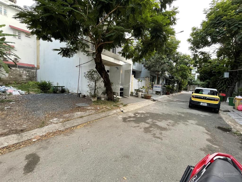 Cần bán lô đất tại kdc sadeco phước kiển a. giá 9,5 tỷ thương lượng. sổ đỏ riêng