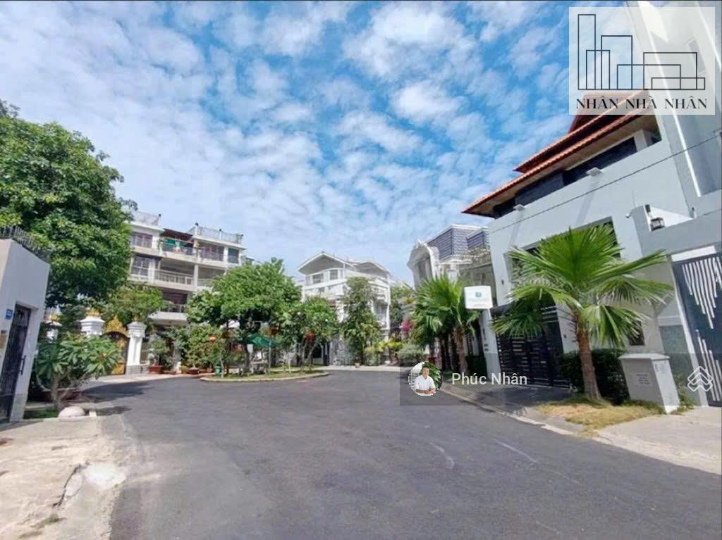 Bán biệt thự đẹp 230m2 giá tốt 230tr/m2 4 tầng khu biệt thự đẳng cấp bùi tá hán 31a 31b an phú q2