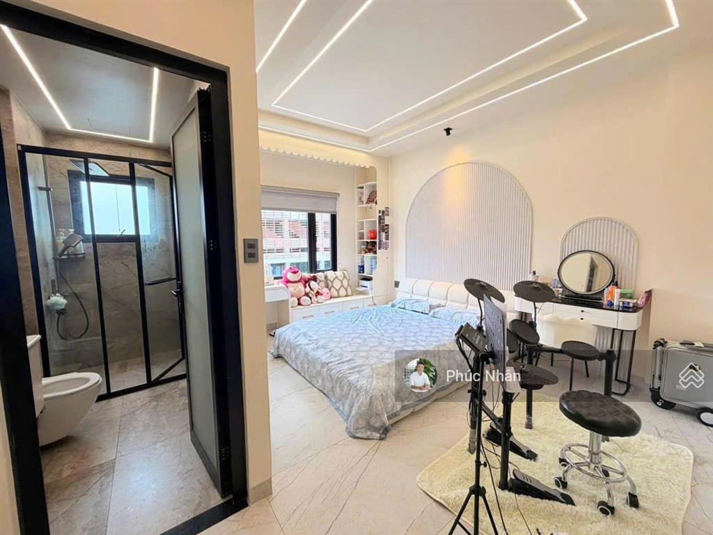 Giảm 5 tỷ nhà đẹp ở ngay 5x20 hầm 6 tầng gấp bán đáng mua tại huy hoàng thạnh mỹ lợi  30.5 tỷ