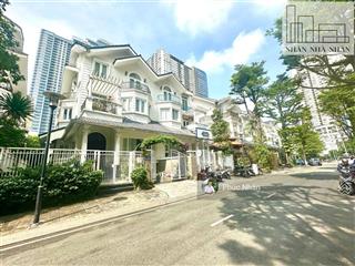 Giảm 10 tỷ! biệt thự saigon pearl 147m2 gần sông chính chủ sát q1 q2 thủ thiêm hầm 3 tầng compound
