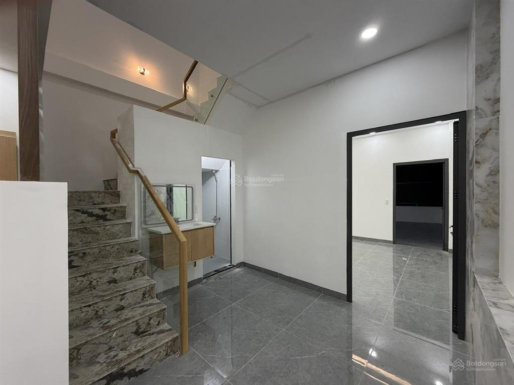 Cần bán nhà ở xã mỹ lộc, huyện cần giuộc
