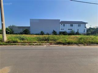 Chính chủ gửi bán lô đất 5x25,3m ( 126,6m2 ) kdc samsung village giá chỉ 6,4 tỷ