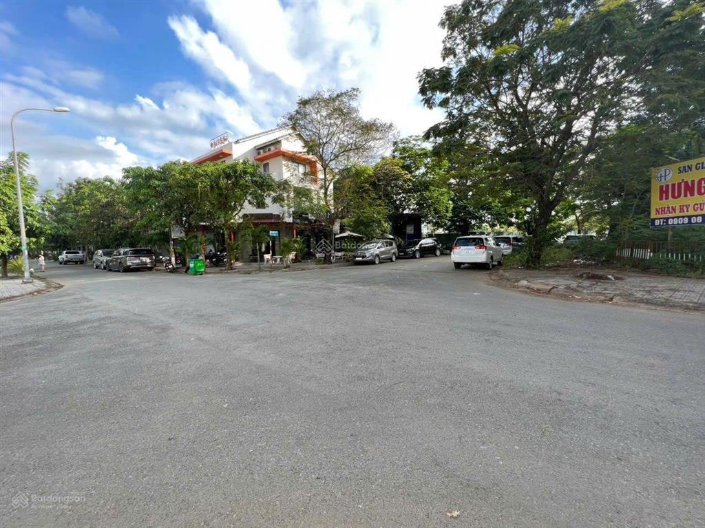Bán shophouse river park kdc hưng phú, dt 7x23,8 ( 161m2 ) giá chỉ 18,5 tỷ