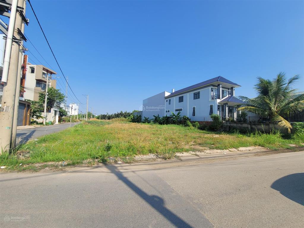 Bán đất kdc samsung village đường bưng ông thoàn, dt 10x25m giá chỉ 12,5 tỷ
