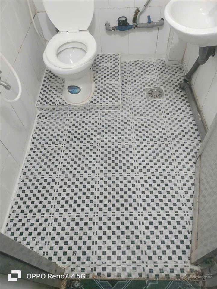 Bán nhà 3 tầng gần vincom lê văn việt, dt 7 x 24m (170m2 ) , thu nhâp 90 tr/th, chỉ 19,8 tỷ