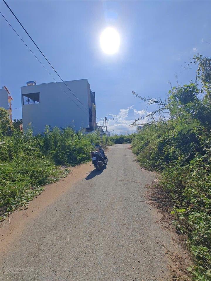 Bán đất kdc samsung village 5,5x14,5m (80m2) giá 4,9 tỷ