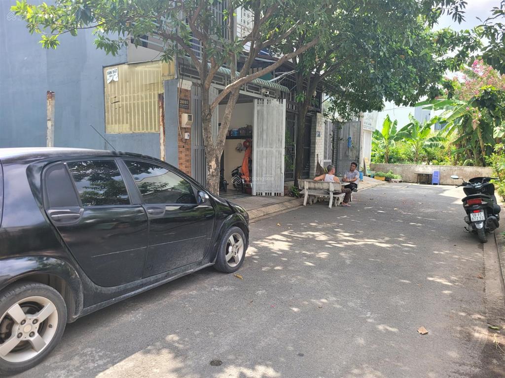 Không có lô thứ 2 bán đất kdc samsung village 50 m2 giá chỉ 4 tỷ