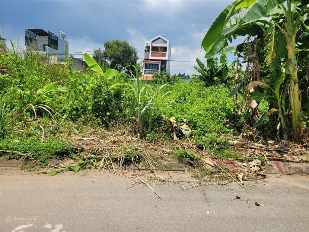 Không có lô thứ 2 bán đất kdc samsung village 63 m2 giá chỉ 4,75 tỷ