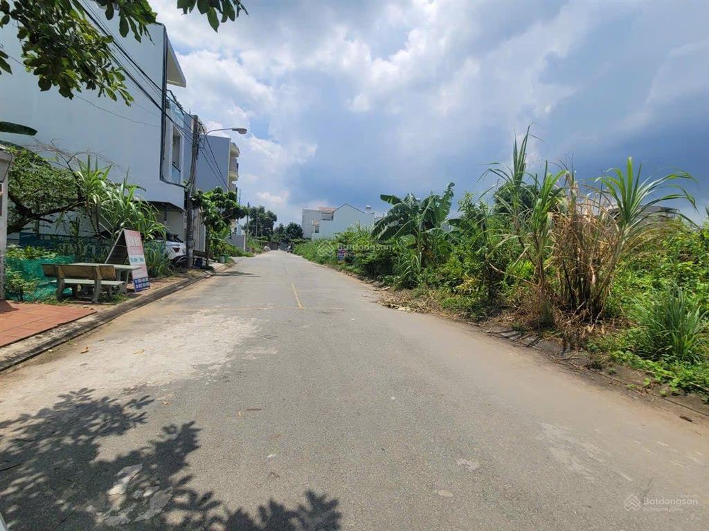Không có lô thứ 2 bán đất kdc samsung village 63 m2 giá chỉ 4,75 tỷ