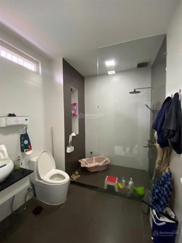 Bán nhà 2 tầng 137m2 đường phùng hưng thông biển giá tốt