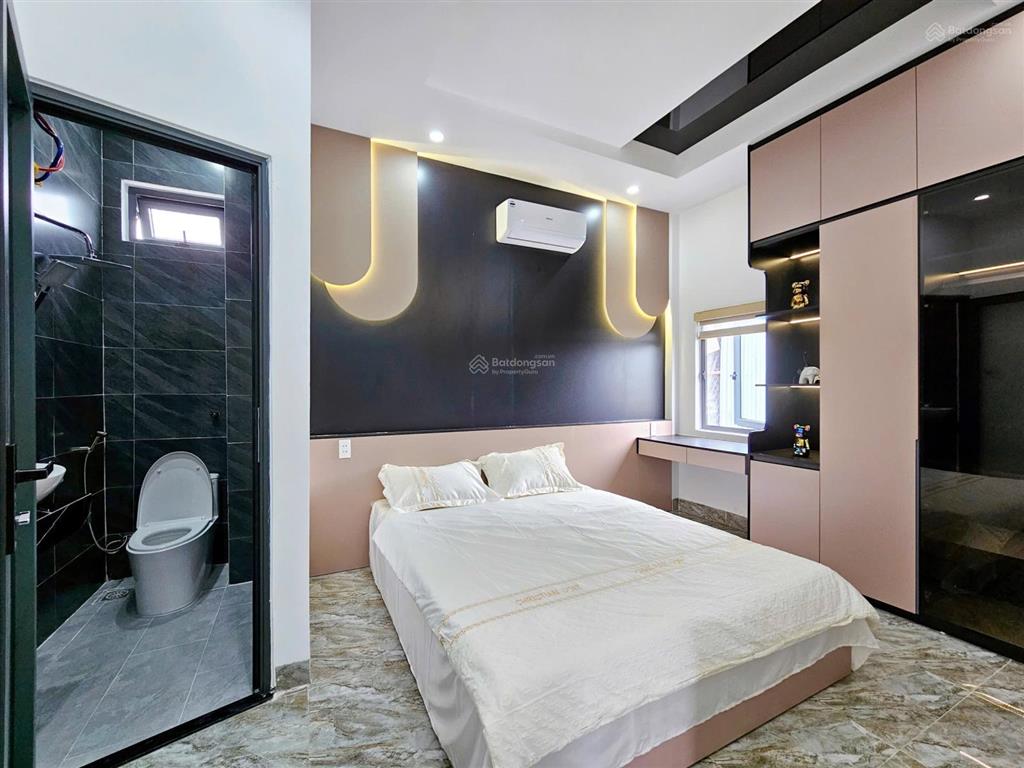 Bán nhà 3 tầng mới xây full nội thất kiệt trường chinh giá tốt