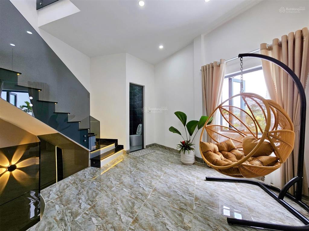 Bán nhà 3 tầng mới xây full nội thất kiệt trường chinh giá tốt