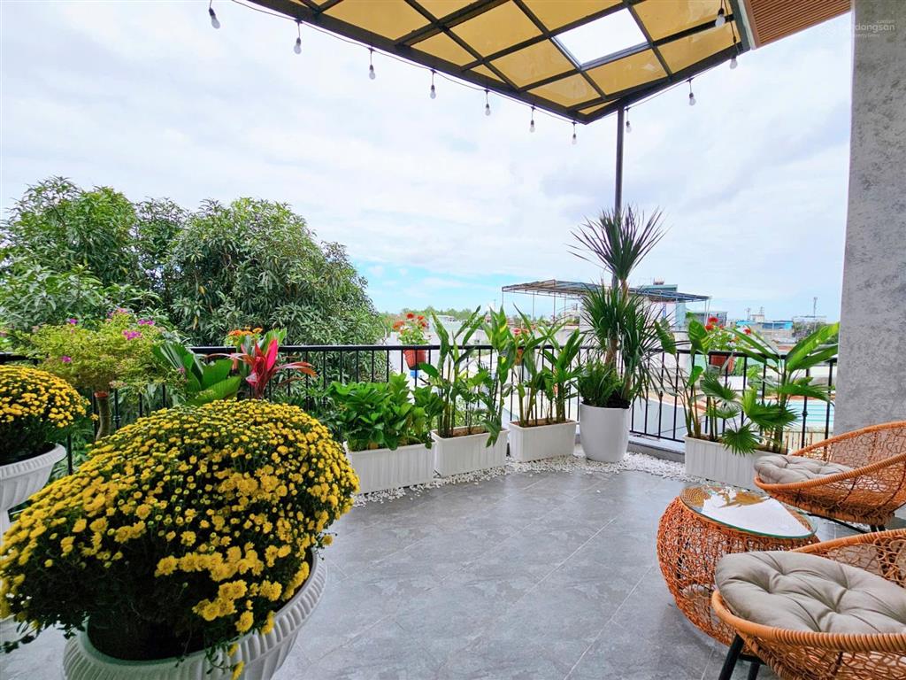 Bán nhà 3 tầng mới xây full nội thất kiệt trường chinh giá tốt