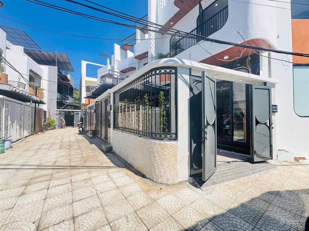 Bán nhà 2 tầng mới full nội thất 2 mặt kiệt ô tô tôn đản quận cẩm lệ giá 4,3 tỷ