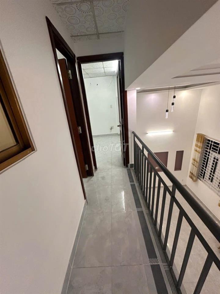 Bán nhà 3 PN tại Đường số 2 - Q9