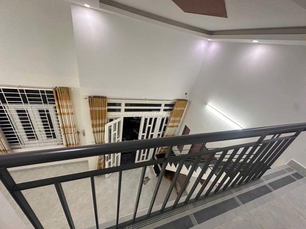 Bán nhà 3 PN tại Đường số 2 - Q9