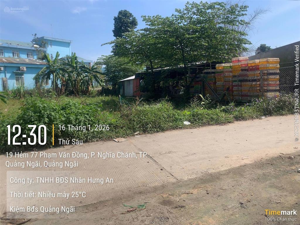 Bán mảnh vườn 408.9mv, có 200mv thổ cư ngay quảng trường tỉnh quảng ngãi, giá 8.4 triệu/mv tlcc